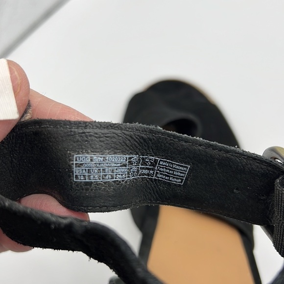 UGG BLACK VELVET HEEL SIZE 10 - Picture 7 of 11